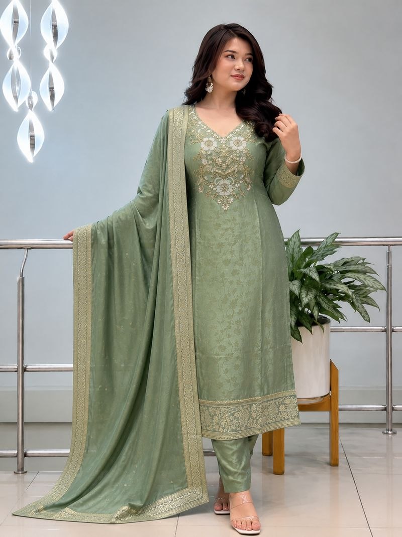 Special PURE MALAY GLASS TISSUE WITH KANJIVARAM HANDK WORK NACK 3 piece Set collection is Arrived