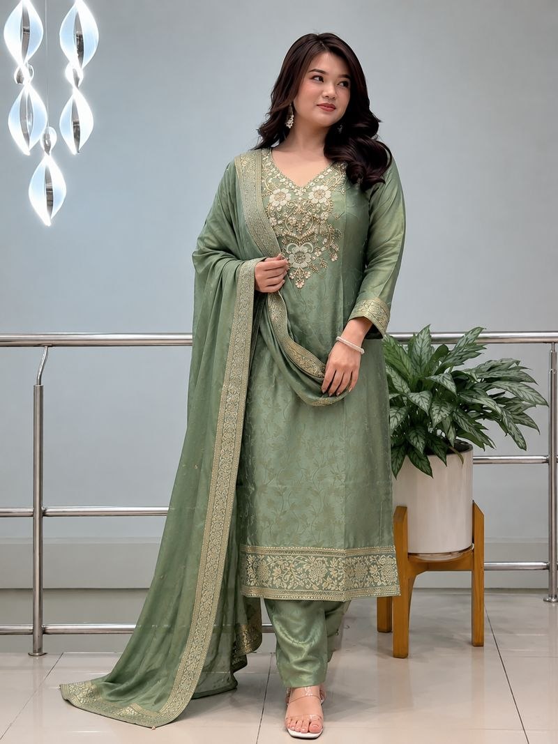 Special PURE MALAY GLASS TISSUE WITH KANJIVARAM HANDK WORK NACK 3 piece Set collection is Arrived